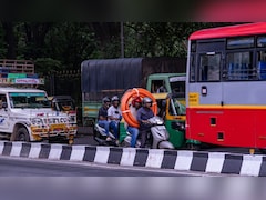 Bengaluru Traffic Update: City Witnesses Waterlogging On Several Roads After Heavy Downpour