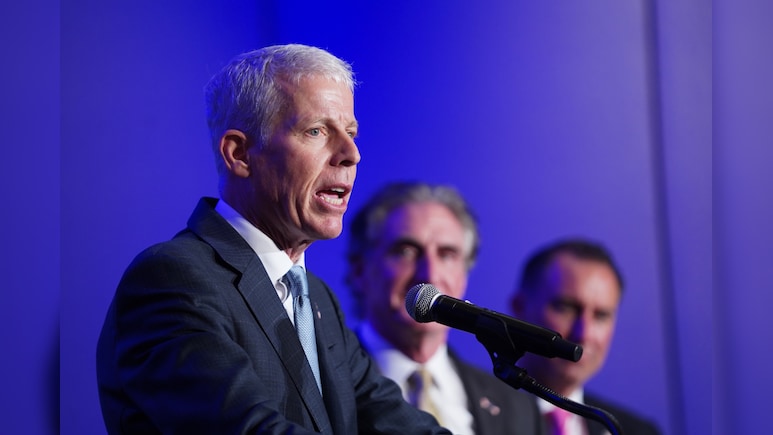 US Energy Secy Rejects Diesel Export Ban Despite $6.5/Gallon Price Shock: 'Definitely Doesn't Work'