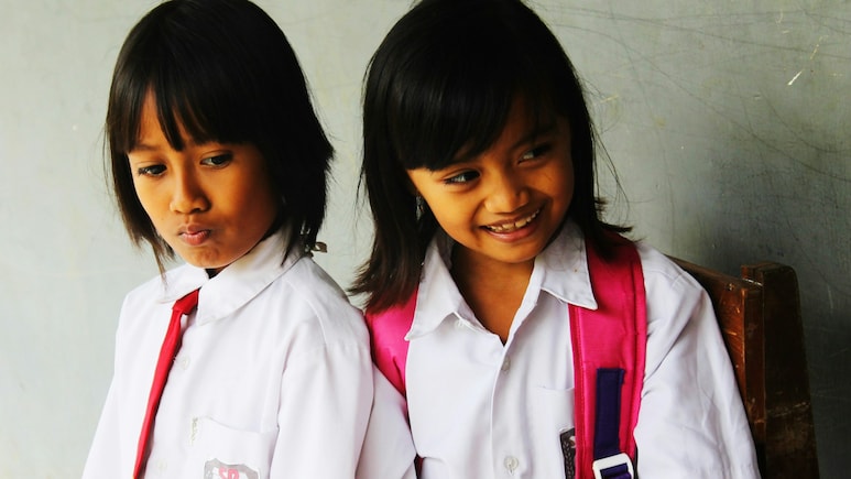 Schools Cannot Punish Boys, Gender Non-Conforming Students For Long Hair, Kerala Panel Says