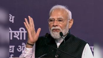 From 'Glass Half Full' To PM: Narendra Modi Returns To SRCC After 13 Years