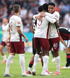 Minnows Augsburg Sink Frankfurt To Top Bundesliga Table