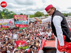 LIVE: अखिलेश यादव ने रायबरेली ने की चुनावी यात्रा की शुरुआत, रथ पर लिखा PDA का मतलब