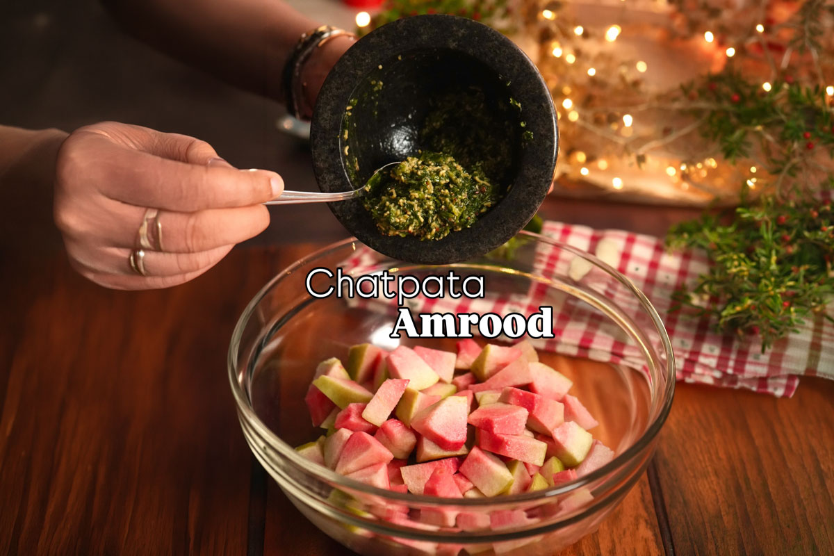 Skip Chips And Namkeen! Try Chef Meghna's Chatpata Amrood For Healthy Weight Loss