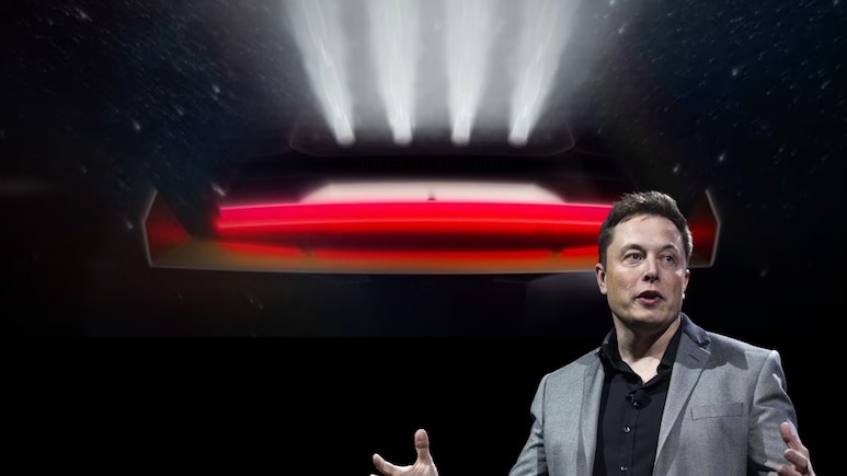 Elon Musk To Unveil Long-Delayed Tesla Roadster On October 1