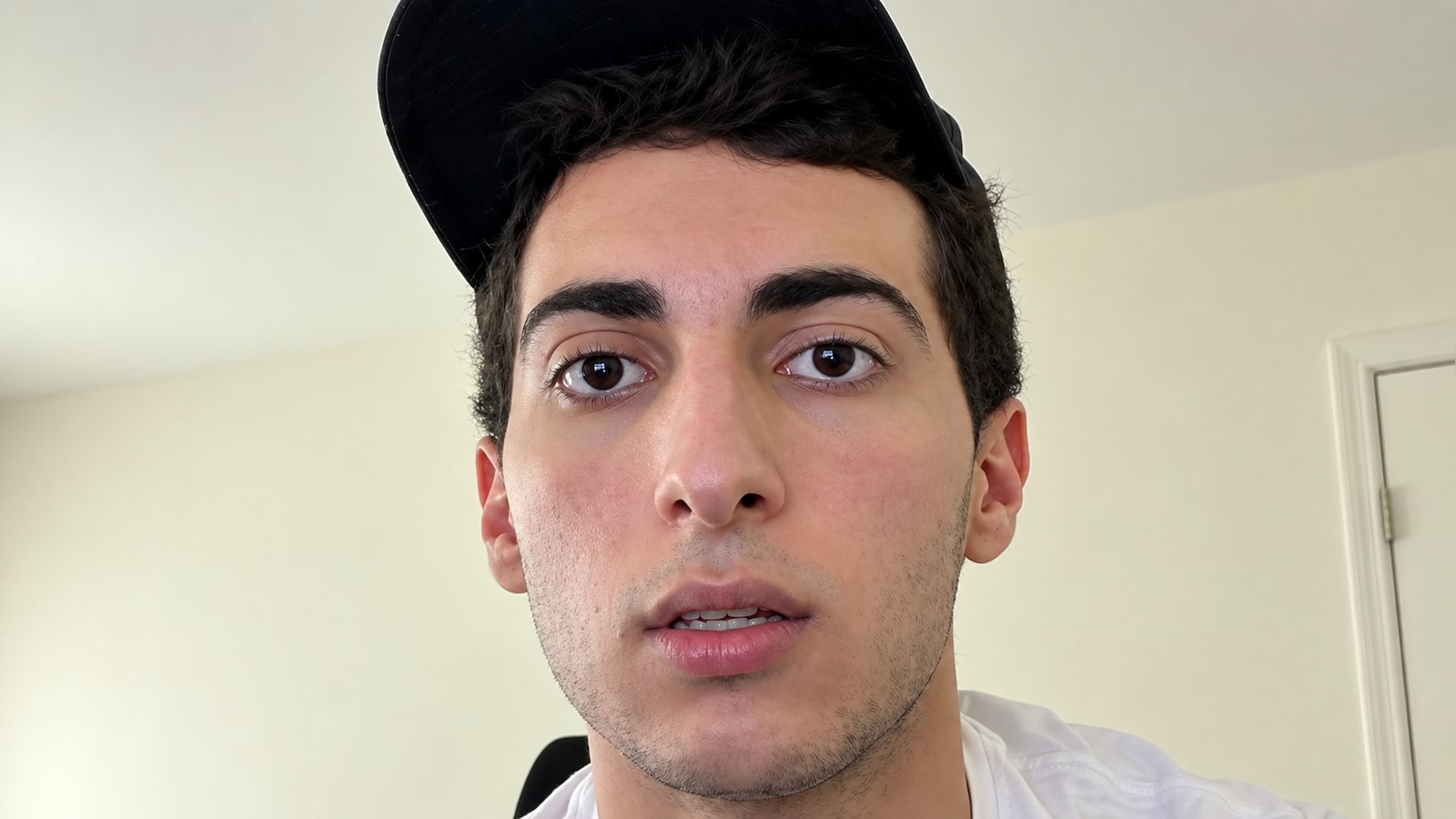 Who Is WandoAscends? Cops Broke Into Kick Streamers Home After He Went Unresponsive Live On Stream