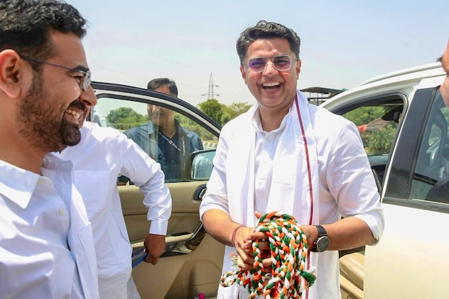 49 के हुए सचिन पायलट...26 की उम्र में सांसद, केंद्रीय मंत्री, डिप्टी CM से अब पंजाब प्रभारी की जिम्मेदारी