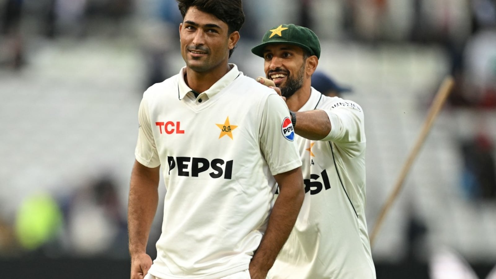 Pakistan Debutant Razaullah Leaves England Great Stunned: "Had Some Pace"