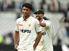 Pakistan Debutant Razaullah Leaves England Great Stunned: "Had Some Pace"