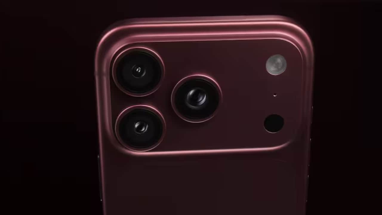 iPhone 18 Pro और 18 Pro Max लॉन्च, कैमरा है बड़ा अपग्रेड, जानें कीमत और फीचर्स