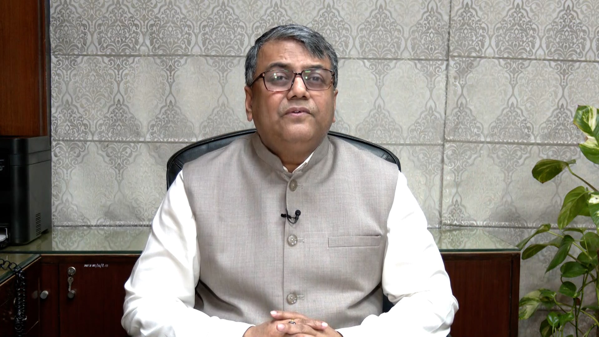 'India's Growth Story Is Real': SBI's Soumya Kanti Ghosh Debunks The '2.6%' GDP Data Narrative