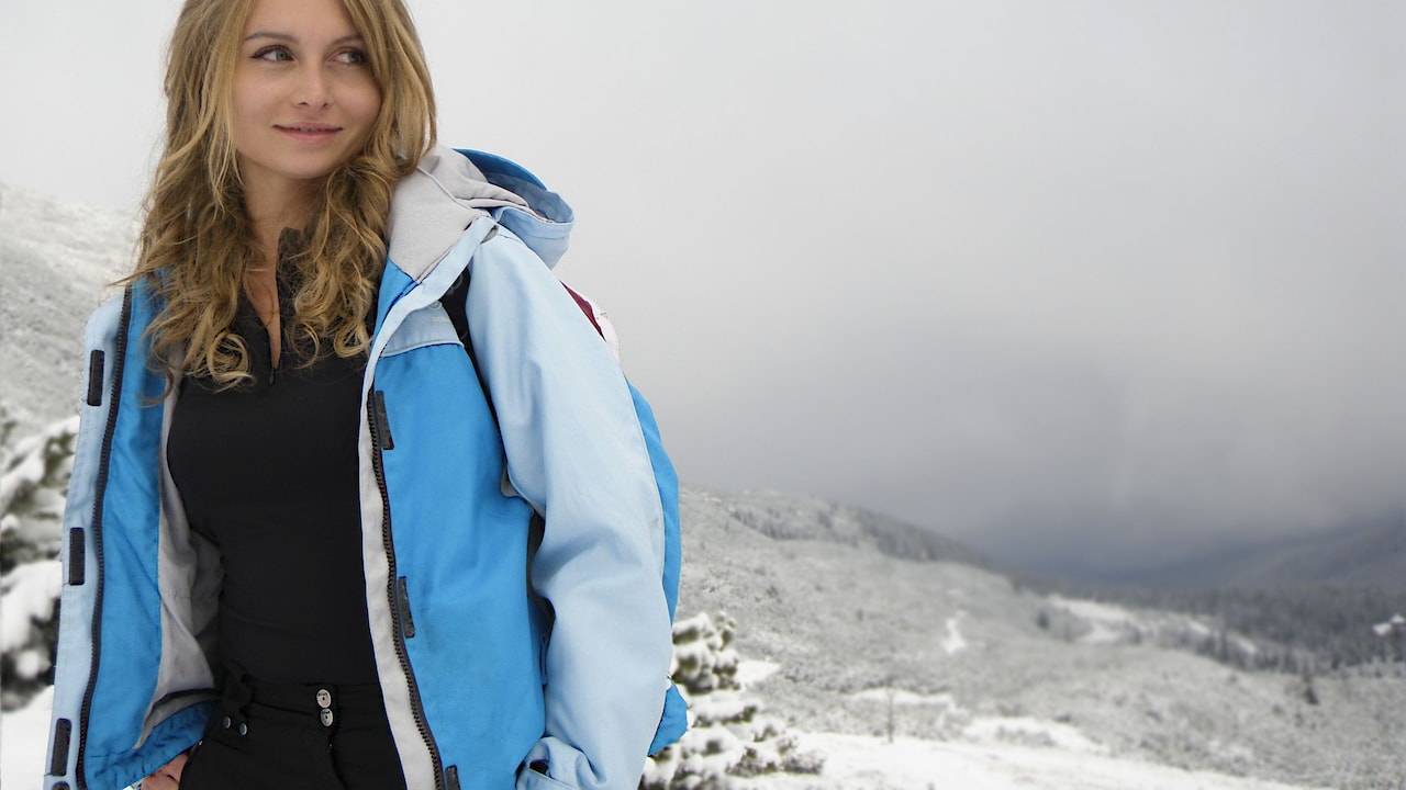 7 Lightweight Jackets For Mild Weather And Travel