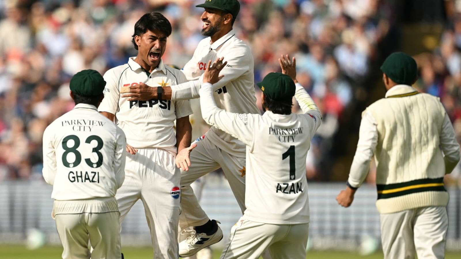 "Next Waqar Younis?" Pakistans Latest Pace Sensation Turns Heads. Exposes Joe Root, Almost Injures England Batter
