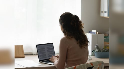 LinkedIn पर नौकरी की जगह मिला शादी का ऑफर, अमेरिका में सेटल बेटे के लिए मां ने भेजा मैसेज