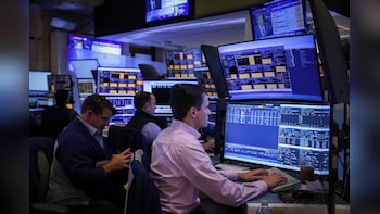 Wall Street Highlights: S&P 500 Falls, Nasdaq 100 Sees Worst Day In Weeks As Iran War Weighs On Traders