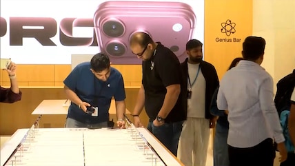 Long Queues Outside Apple Stores In India As Sale Of New iPhones Begins