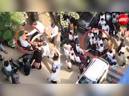 गाजियाबाद के आरडीसी में पार्किंग विवाद, जमकर चले लात-घूंसे और थप्&zwj;पड़, video वायरल&nbsp;
