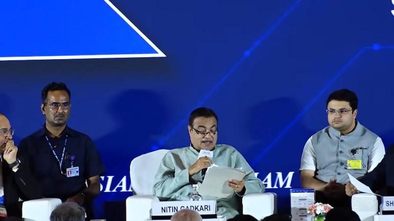 Nitin Gadkari Proposes Penalty, Rewards Points System For Driving Licence