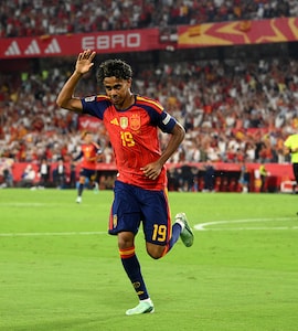 Spain Brush Aside Croatia In Nations League, England Down Czech Republic