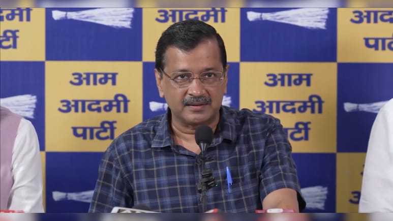 चुनाव आयुक्तों की अनदेखी की रिपोर्ट पर केजरीवाल- पिछले कुछ सालों में जितने चुनाव हुए हैं उन्हें रद्द कर फिर कराया जाए