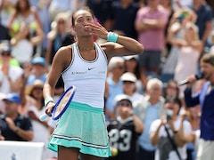 Zheng Qinwen, Anastasia Potapova Pull Off Upsets To Reach US Open Last 16