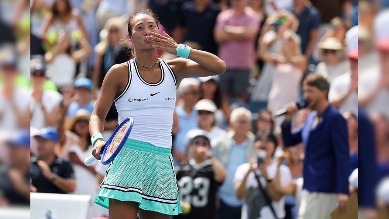 Zheng Qinwen, Anastasia Potapova Pull Off Upsets To Reach US Open Last 16