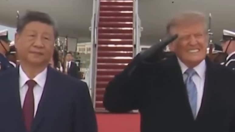 Video: Trump Ducks, Winces As B-1 Bombers Fly During Xi Jinping's Welcome