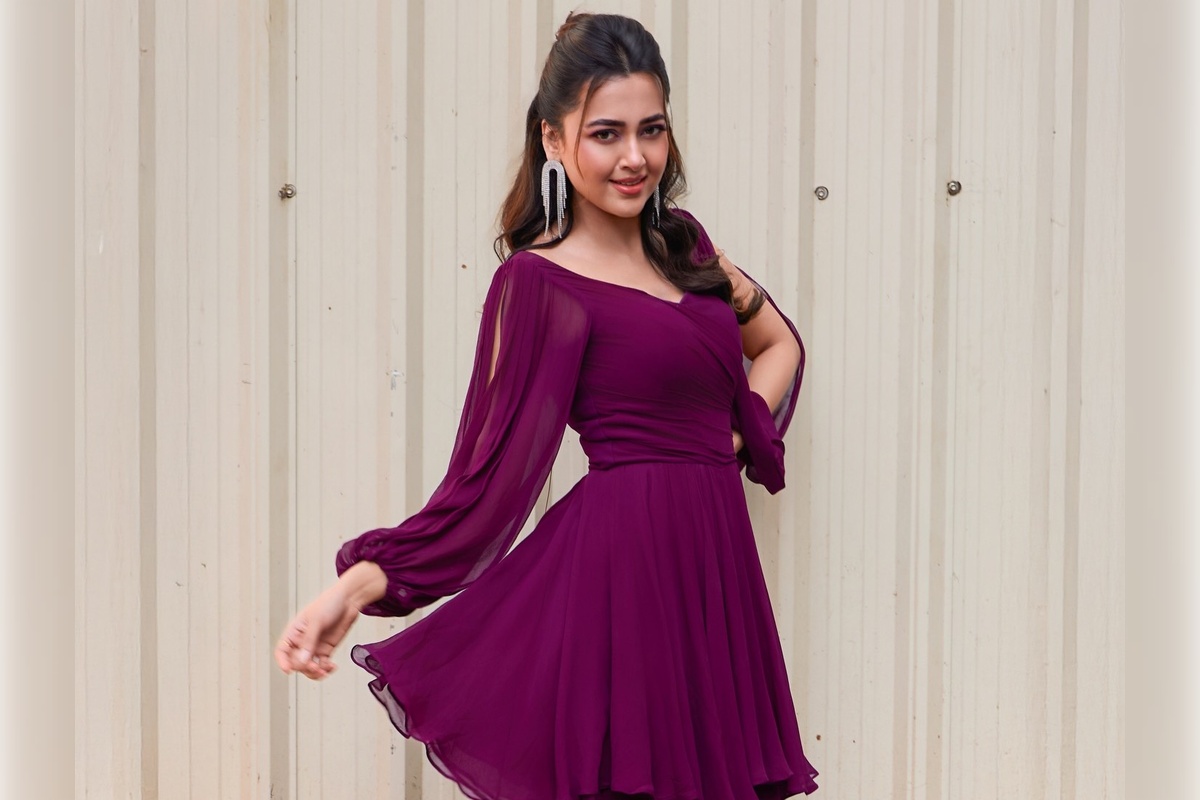 Tejasswi Prakash Buys ₹7.63 Crore Luxury Apartment In Mumbai's Bandra: Report