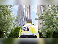 Big 4 Employee Spends Rs 7000 Food Allowance To Feed Security Guards