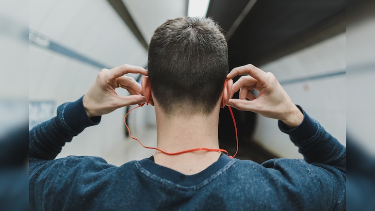 India Bought Millions Of Earbuds. Are We Also Buying A Hearing Crisis?