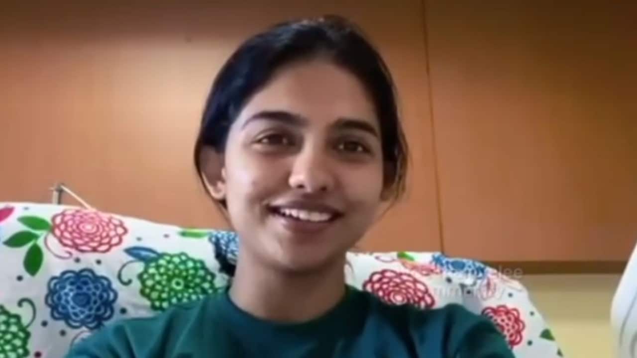 अस्पताल में भर्ती जन नायकन एक्ट्रेस ममिता बैजू, बोलीं- डॉक्टर्स ने पूरी तरह आराम करने के लिए कहा है