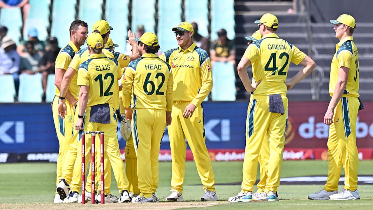 26-Year-Old Makes Debut As Australia Opt To Field Against South Africa