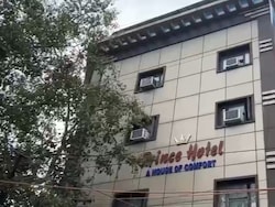 Boyfriend Stabs Woman To Death At Delhi Hotel, Then Tries To Die By Suicide