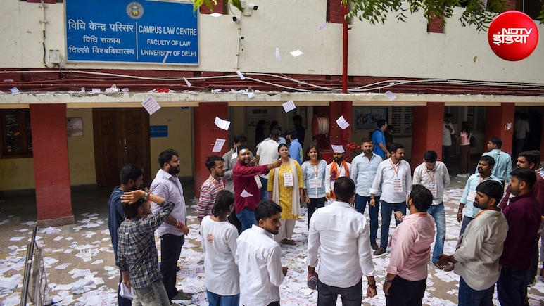DUSU चुनाव के लिए वोटिंग शुरू, नॉर्थ कैंपस में भारी पुलिसबल तैनात