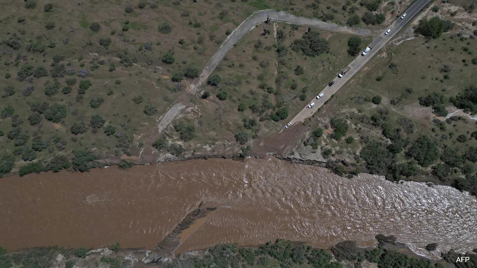 Hurricane Polo Weakens Over Mexico, Brings Rain To Flood-Hit US Southwest