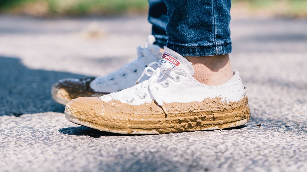 How To Care For White Shoes This Monsoon How To Care For White Shoes This Monsoon
