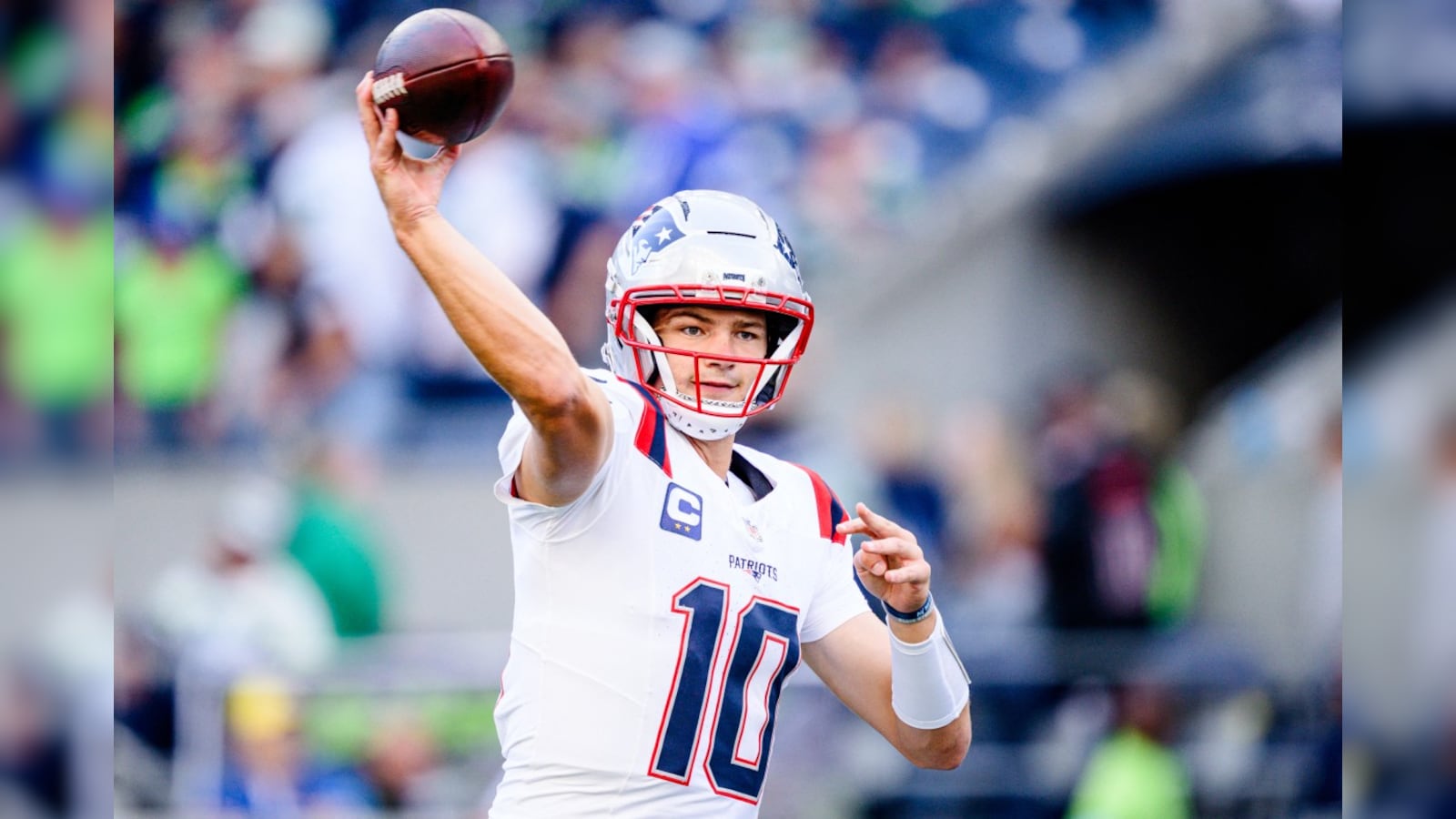 Could Drake Mayes Admission Reveal What Mike Vrabel Isnt Saying About New England Patriots Offense?