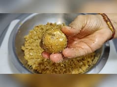 बिना तले, कम घी में बनाएं हलवाई जैसे चूरमा लड्डू, नोट करें रेसिपी