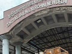 दिल्ली की रोहिणी जेल में विचाराधीन कैदी की धारदार हथियार से हत्या