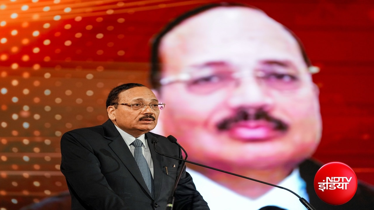'सुधार ही नियम होना चाहिए'; कॉलेजियम सिस्टम और सरकार के रिश्तों पर CJI सूर्यकांत ने कह दी ये बात