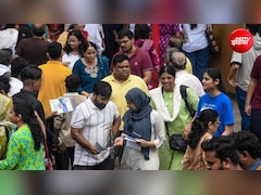शिक्षक भर्ती में यूपी के शिक्षा मित्रों को 25 नंबर का वेटेज, आयुसीमा में भी मिलेगी छूट