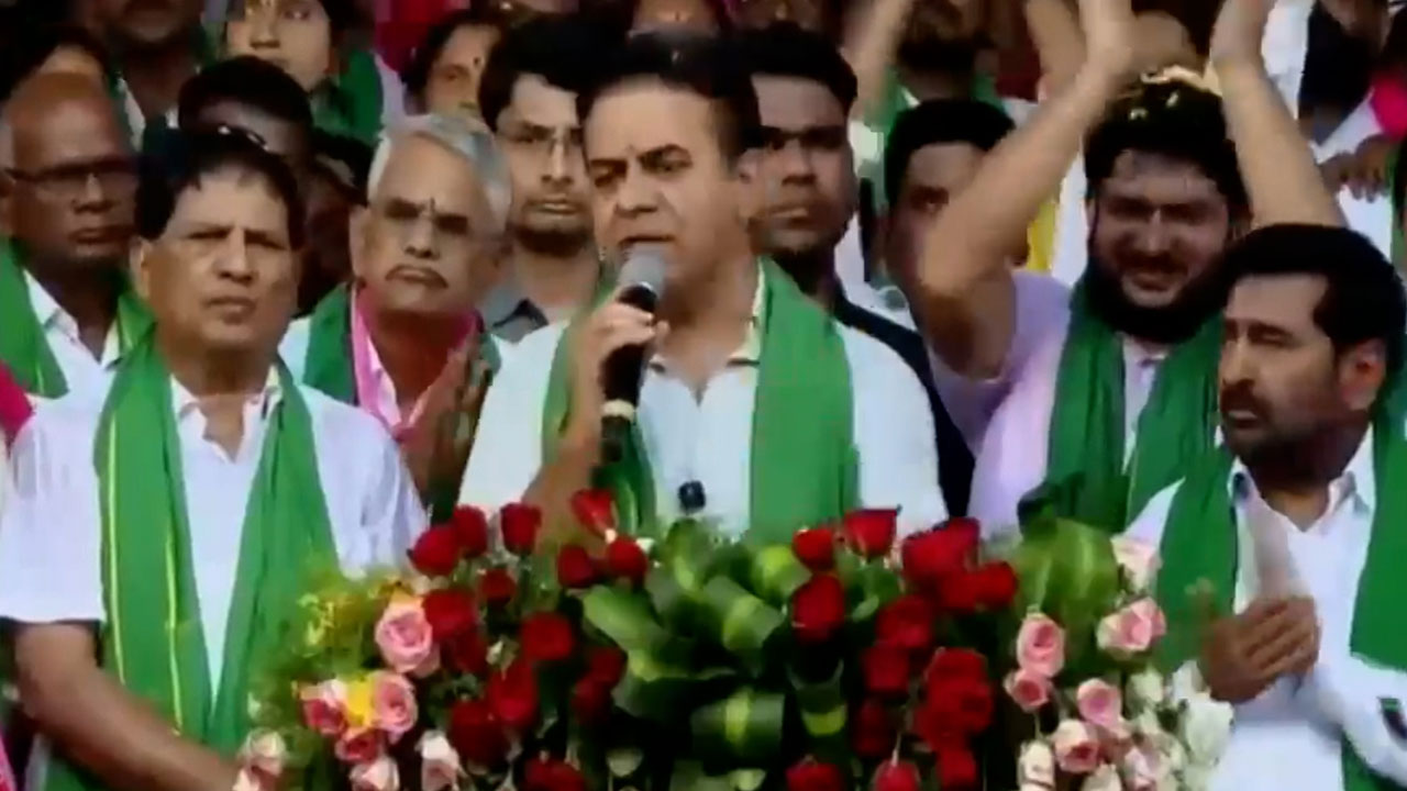 KTR Sets September 14 Deadline, Threatens Padyatra Over Nagarjuna Sagar Water