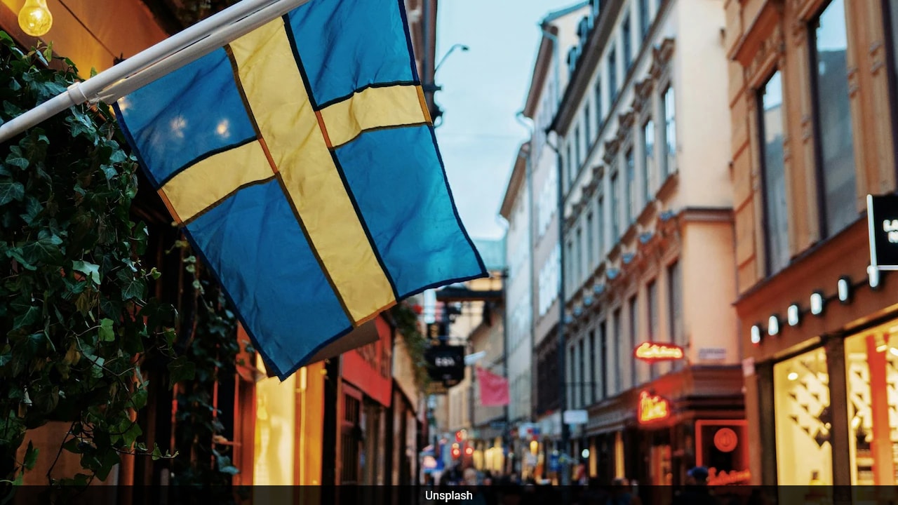 Indian Woman Stunned By Sweden's Early Office Culture: "Parking Lot 70% Full by 7:45 AM"