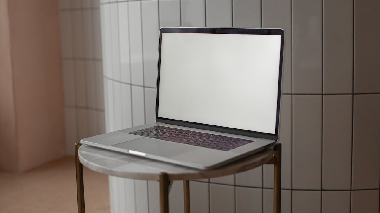 10 Reasons Laptop Fans Run Loudly During Browsing And Other Light Tasks 10 Reasons Laptop Fans Run Loudly During Browsing And Other Light Tasks