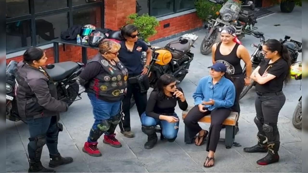 VIDEO: लड़के छेड़ते हैं, डराने और गिराने की करते हैं कोशिश... बाइकर बेटियों ने बताया सफर में क्या-क्या होती हैं मुश्किलें