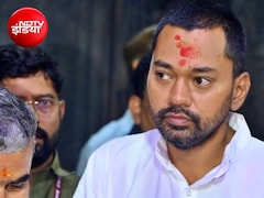 निशांत कुमार के स्वागत में उमड़ी भीड़, माला पहनाने गए JDU नेता के गले से गायब हुई 7 लाख की चेन!