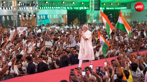 बनारस से वडनगर तक कलश यात्रा का ऐलान, पीएम मोदी के 25 साल के शासन को भव्य तरीके से मनाएगी भाजपा