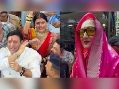 गोविंदा संग माथे में सिंदूर लगाए लालबागचा राजा के दर्शन करने पहुंचीं कोमल रानी, सुनीता आहूजा बोली- धोखेबाज होते हैं इंसान 