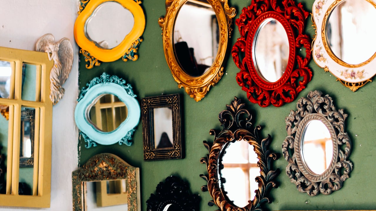 7 Wall Mirrors For Entryways And Compact Rooms 7 Wall Mirrors For Entryways And Compact Rooms