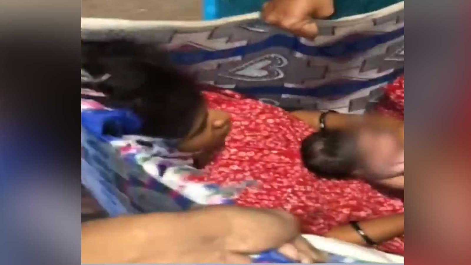 Mumbai Woman Carried to Hospital on Bedsheet After Delayed Emergency Response