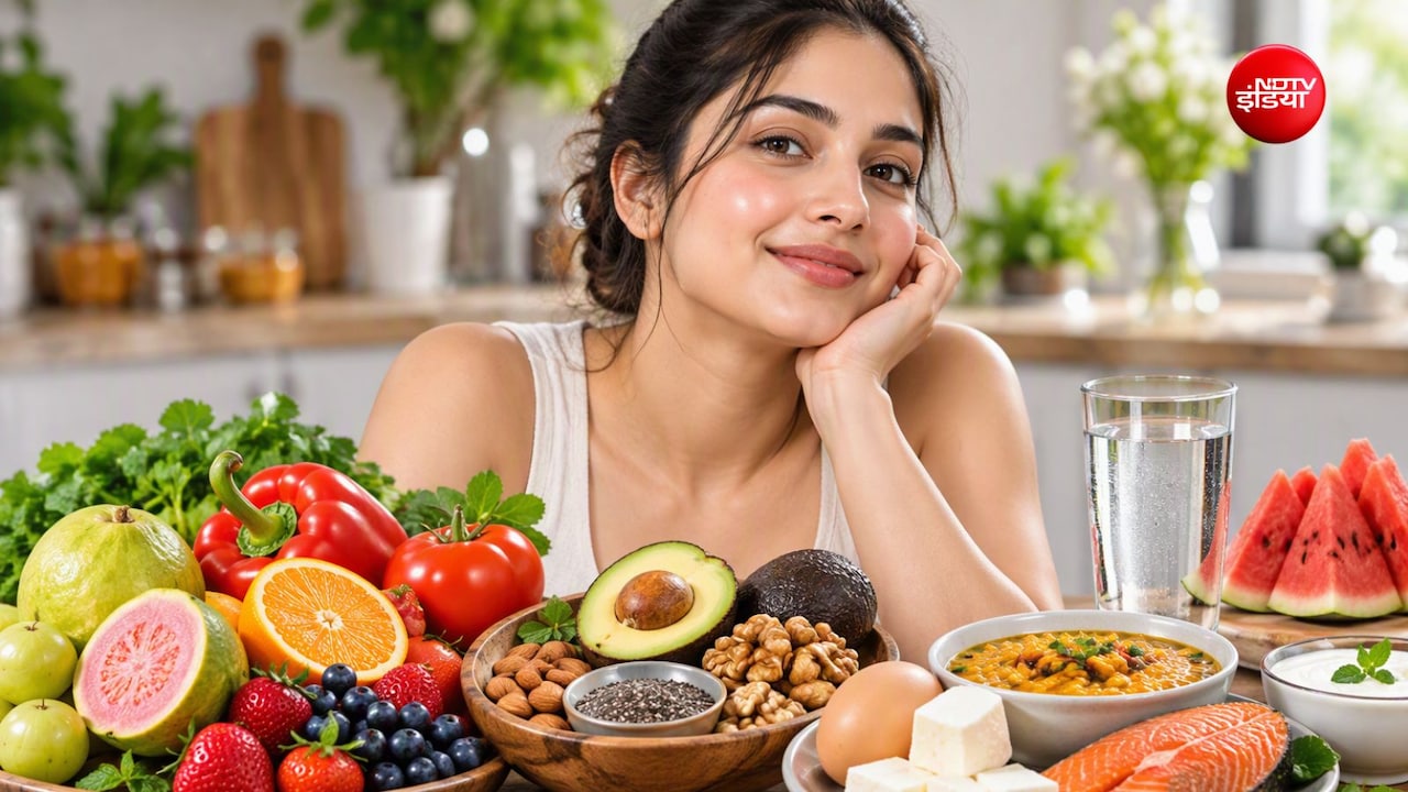 चेहरे का ग्लो बढ़ाने के लिए क्या खाना चाहिए? थाली में जोड़ें ये 5 चीजें, स्किन खुद बताएगी फर्क